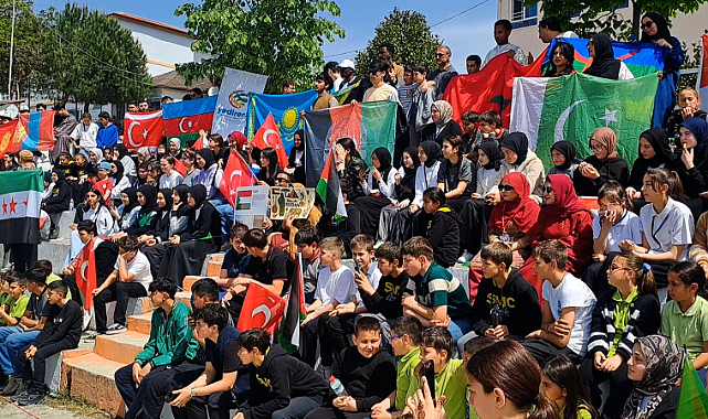 Uluslar Arası Öğrenci Buluşması Kaynarcada Yapıldı.